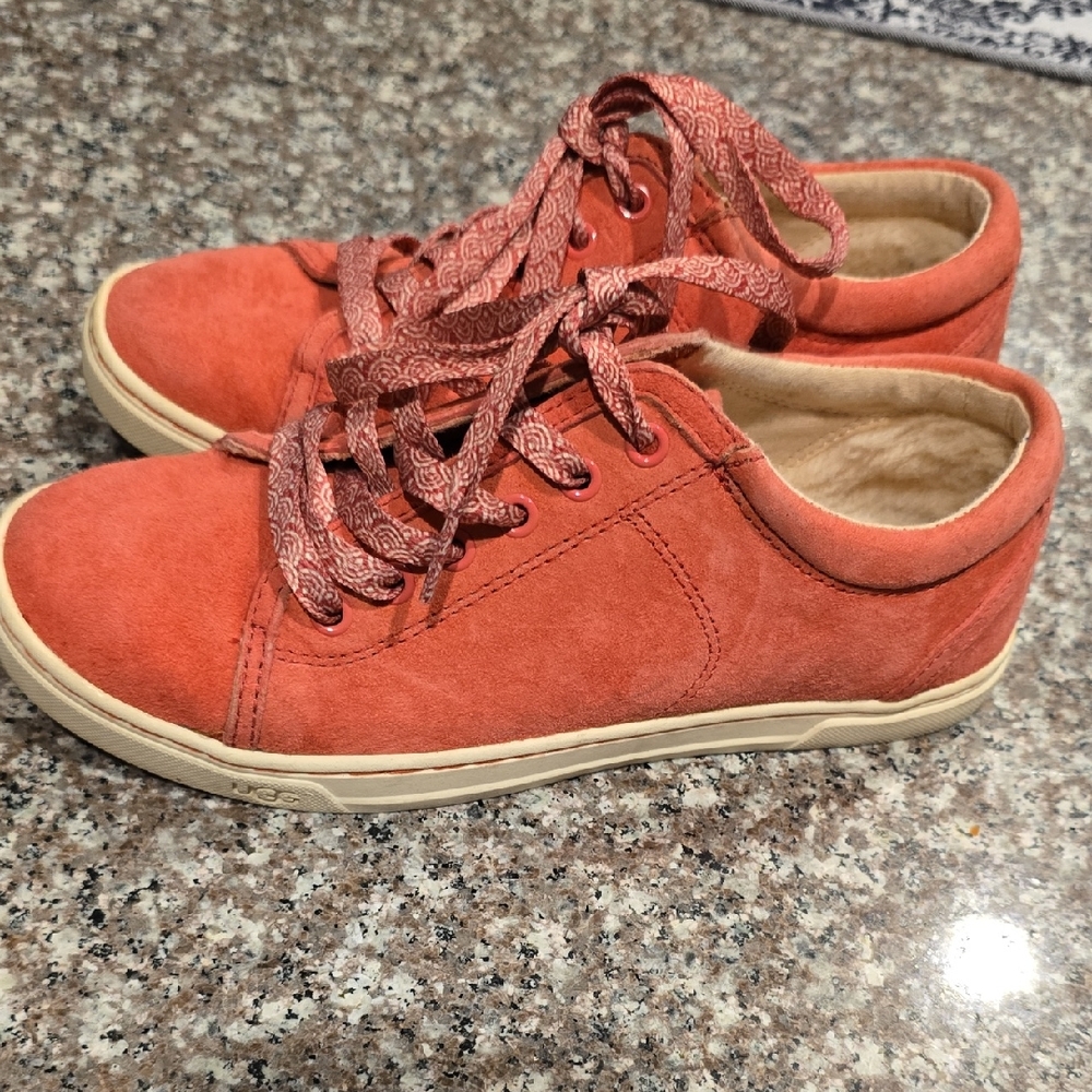 EUC UGG Pink Suede Sneakers..size 6 Ladies